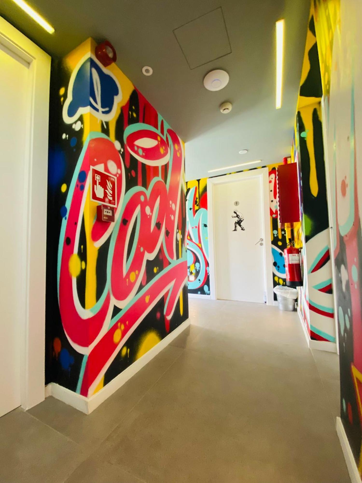 We Street Hostel - El Arenal-Albergue Juvenil El Arenal  Zewnętrze zdjęcie